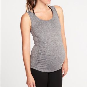 Old Navy Maternity Small crossback workout top